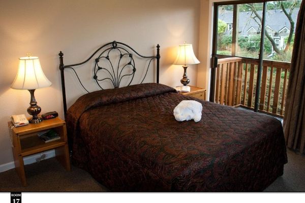 Hotel Ecola Creek Lodge (Cannon Beach)
